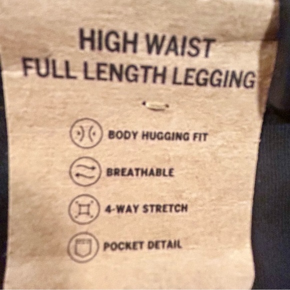 ❤️ VS -PINK Black Leggings - Picture 4 of 7